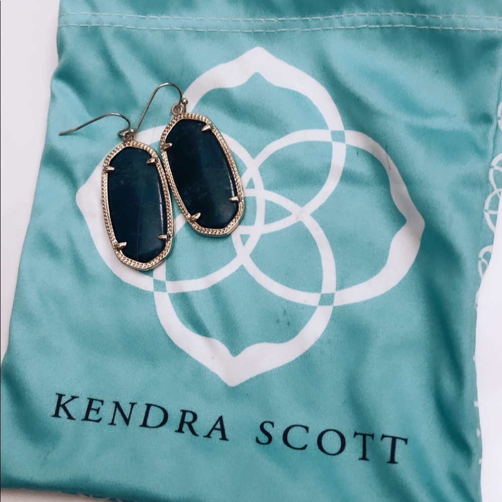 Kendra Scott Danielle Earrings Navy